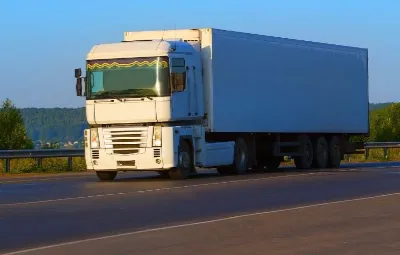 İzmir ile Ortaköy Arası Öğrenci Eşyası Taşıma